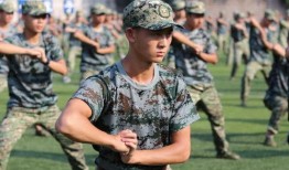 吃瓜最新事件爆料军训,揭秘校园吃瓜事件背后的真相